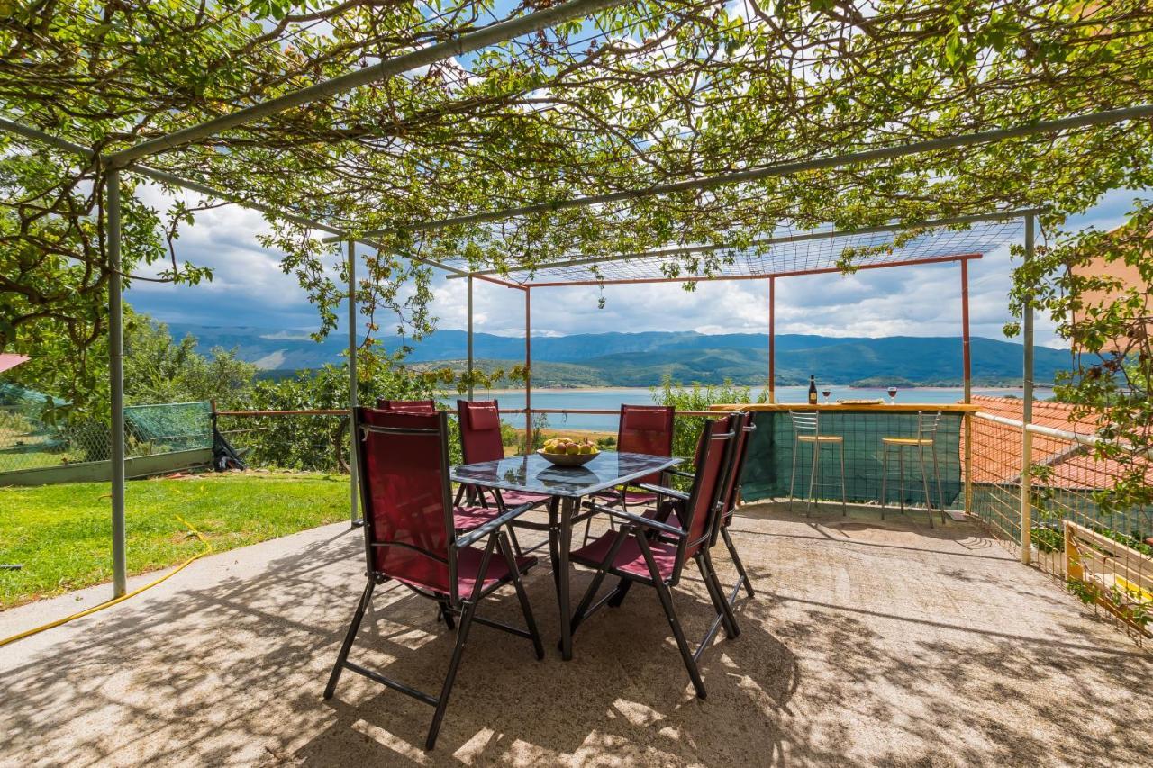 And Budisa Country house Vrlika