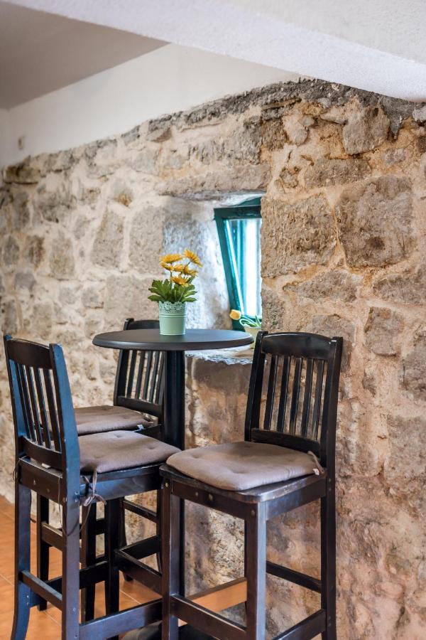 And Budisa Country house
