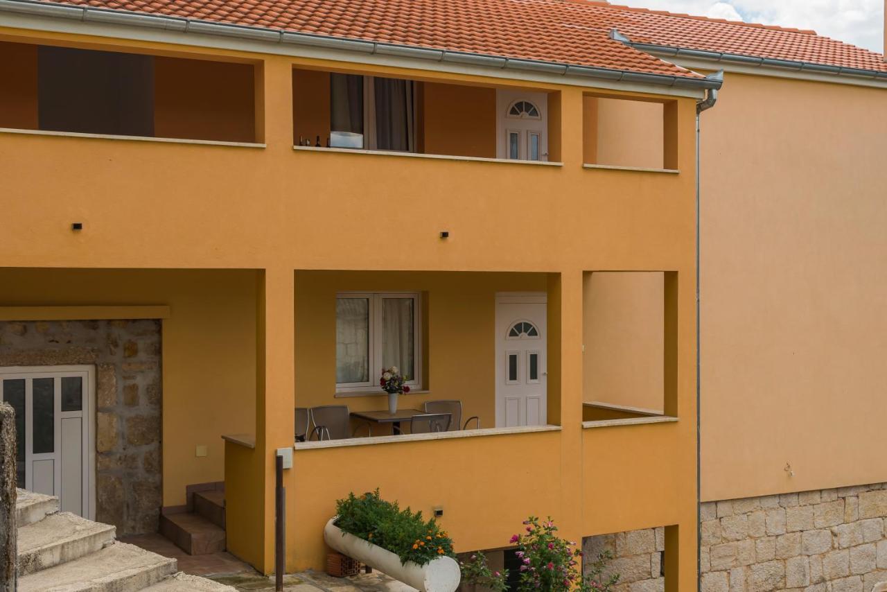Country house And Budisa *